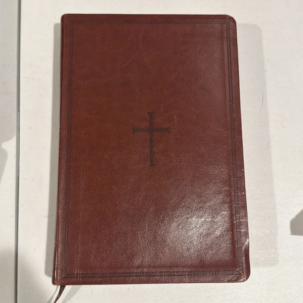 KJV Giant Print Reference Bible 2010 Holman Bible Publishers Leather Cover